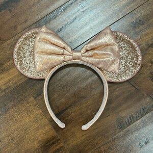 Disney Rose Gold Minnie Ears